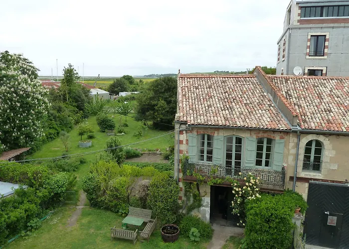 Le Domaine Du Meunier 4*